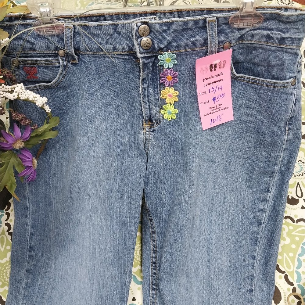 1018 Size 13/14 Wrangler 20X Style Upcycled Stretch Bell-Bottoms - Picture 3 of 7